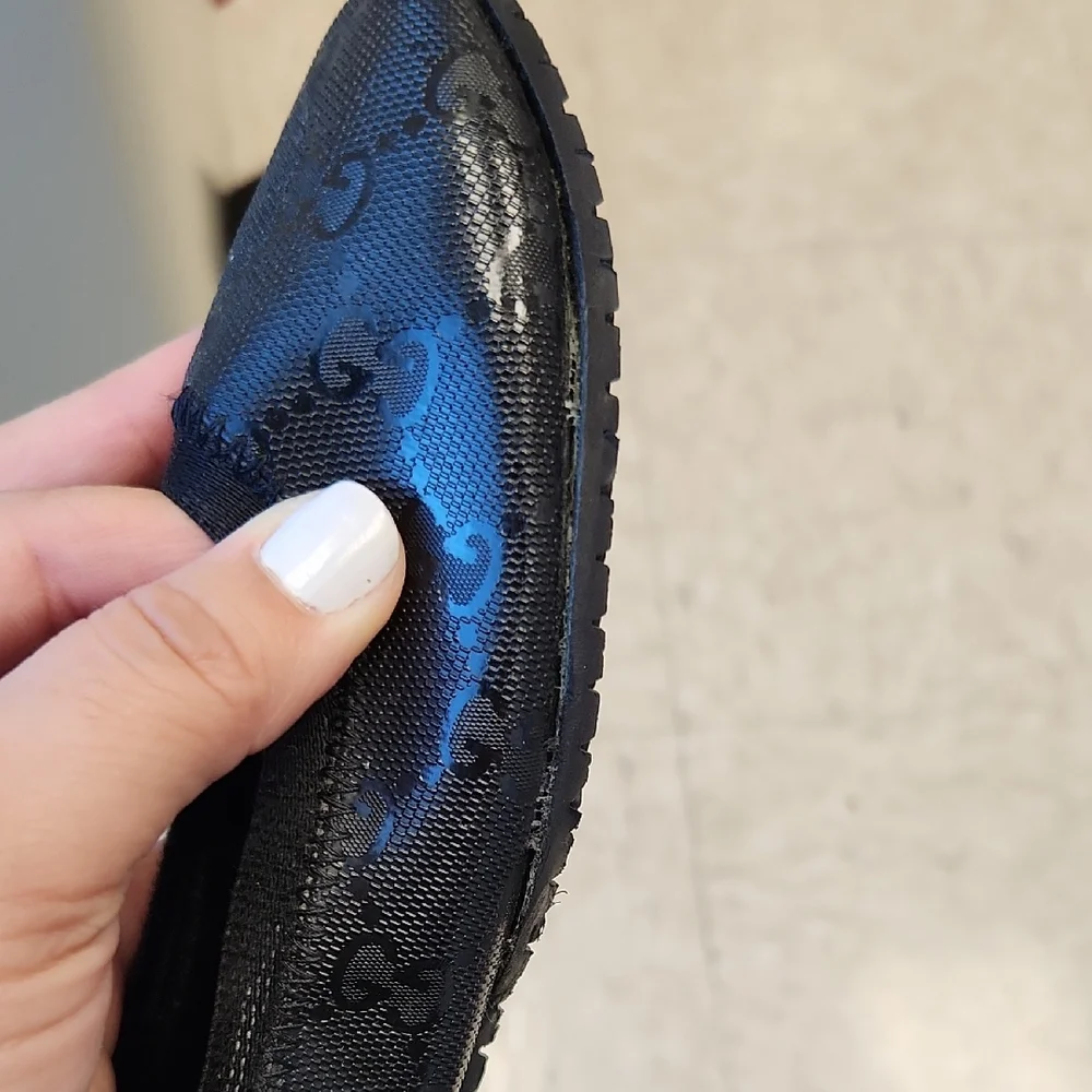 Gucci Women's Classic Black Flats - Picture 5 of 5